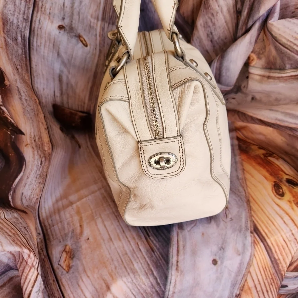 Fossil‎ Bag - Picture 9 of 15